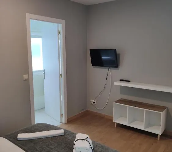 Ecorooms Scq Estacion 3*