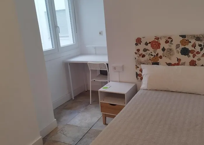 Konukevi Ecorooms Scq Estacion Santiago de Compostela